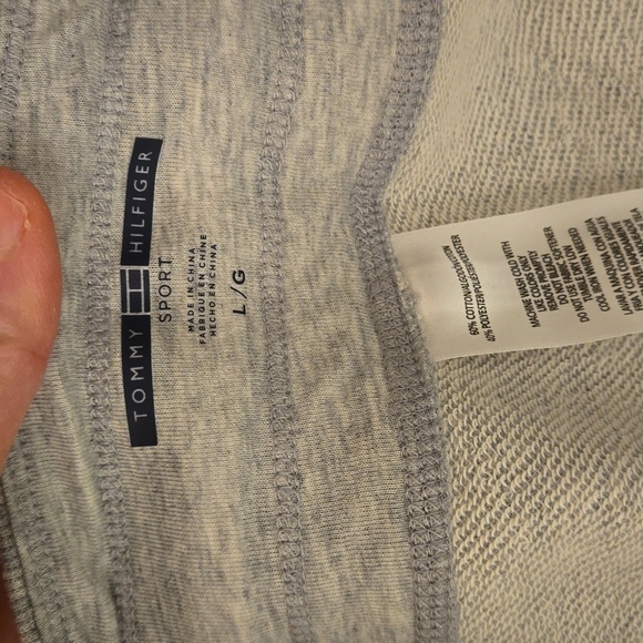 NWT Tommy Hilfiger jogger sweatpants - Picture 13 of 17